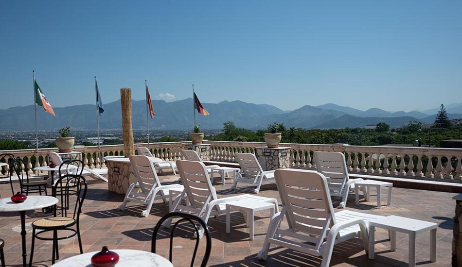 Hotel Sottovento Sant'Egidio del Monte Albino Eksteriør billede