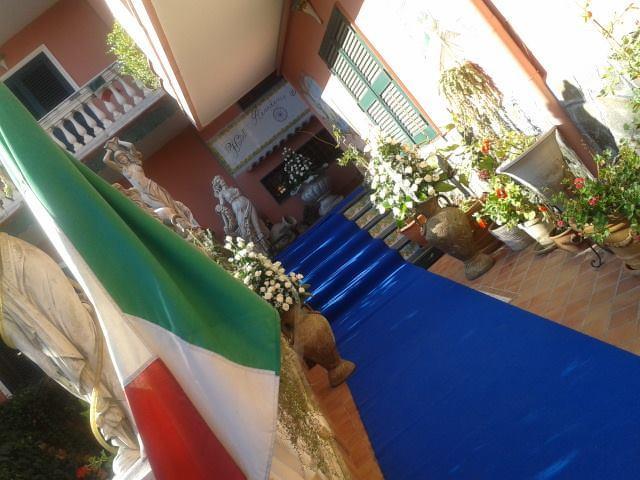 Hotel Sottovento Sant'Egidio del Monte Albino Eksteriør billede