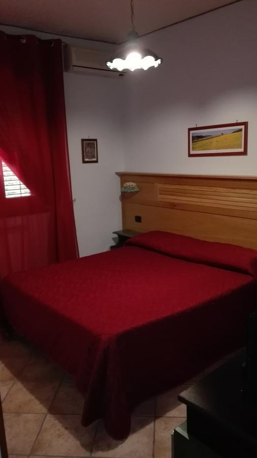 Hotel Sottovento Sant'Egidio del Monte Albino Eksteriør billede