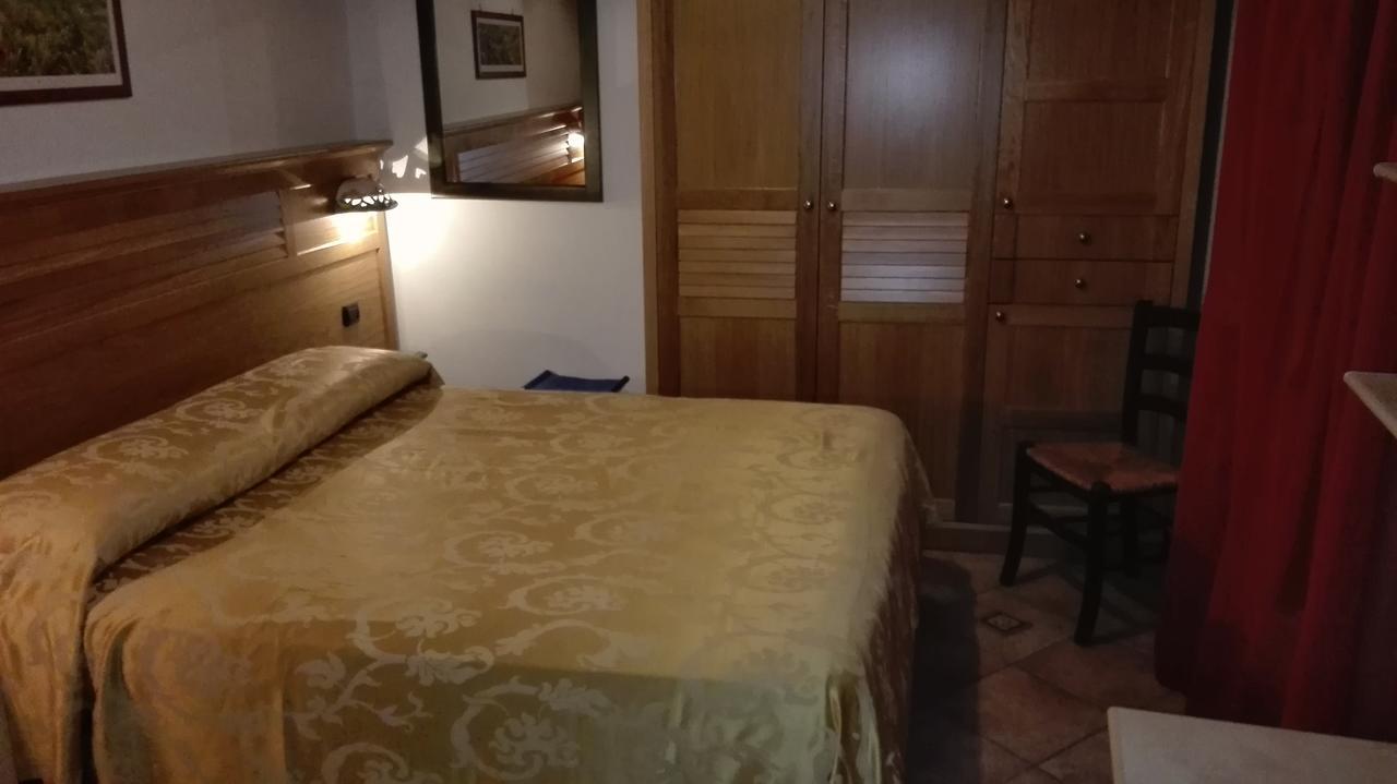 Hotel Sottovento Sant'Egidio del Monte Albino Eksteriør billede